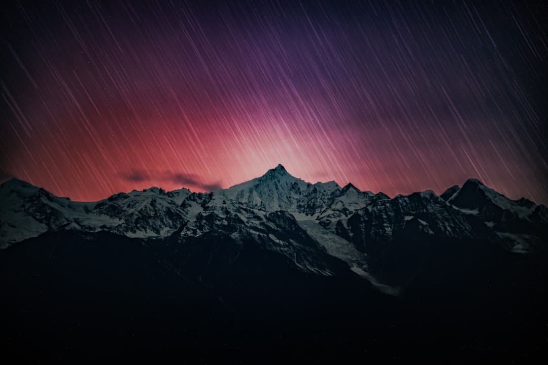 以雨为令,闻汛而动——延安站派出所全力筑牢防汛安全线